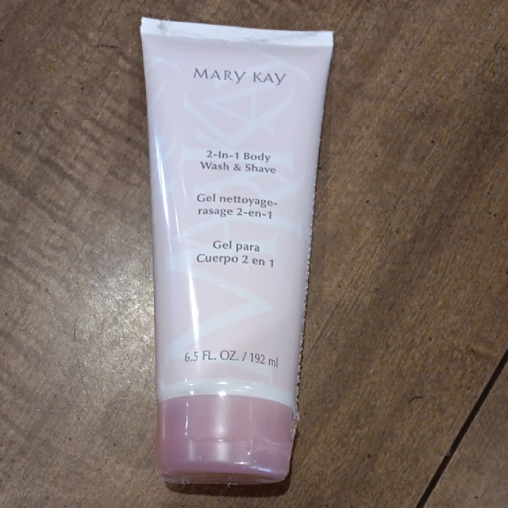 Mary Kay 2-In-1 Body Wash & Shave Gel in Soft Pink
